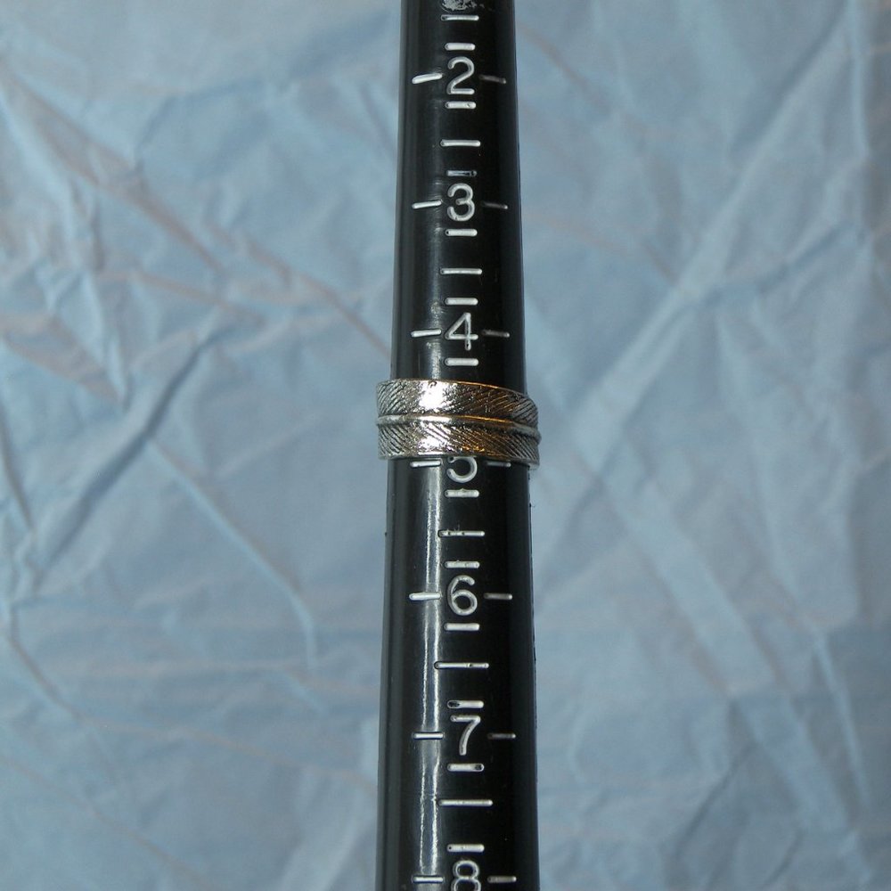 Adjustable Feather Ring - image 3